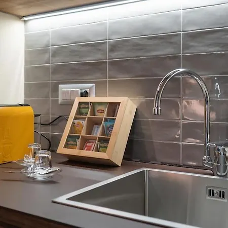 Recinto Nobili 1-parcheggio Privato Gratuito